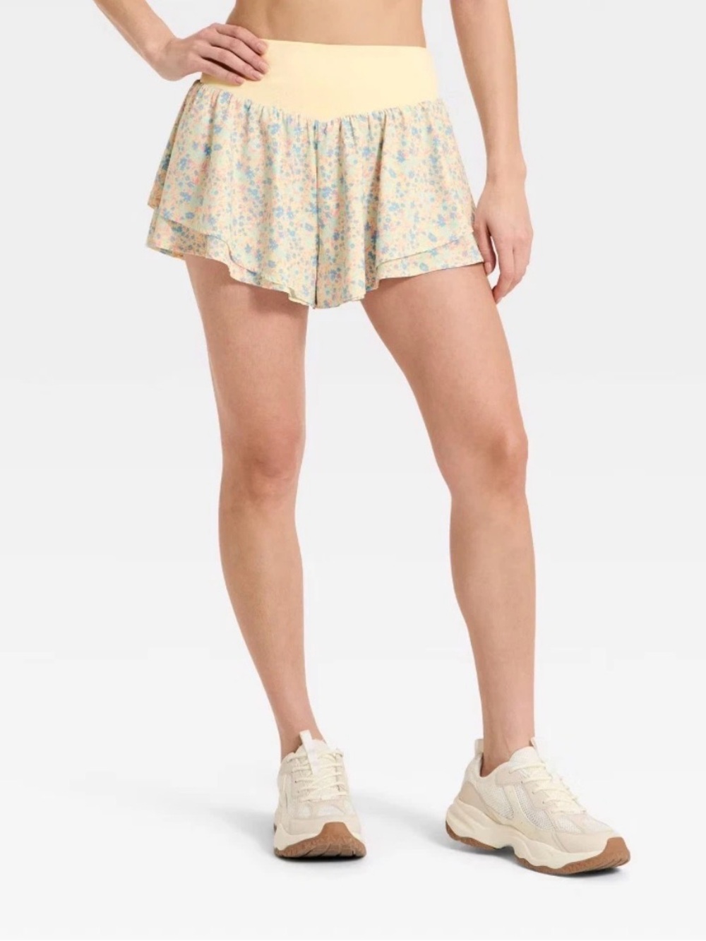 LIKE-NEW floral dance shorts